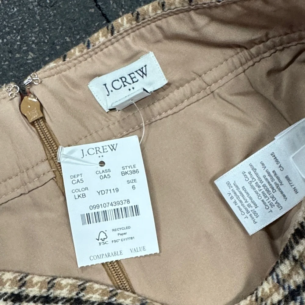 J. Crew Plaid wool-blend A-line mini skirt, NWT, Size 6 - Picture 10 of 10